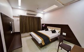 Hotel Shree Annapurana, Kolhapur Panhala Road